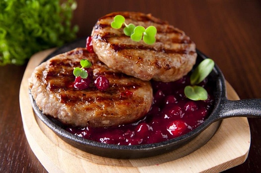 Котлеты говяжьи замороженные ~1кг от магазина Окраина